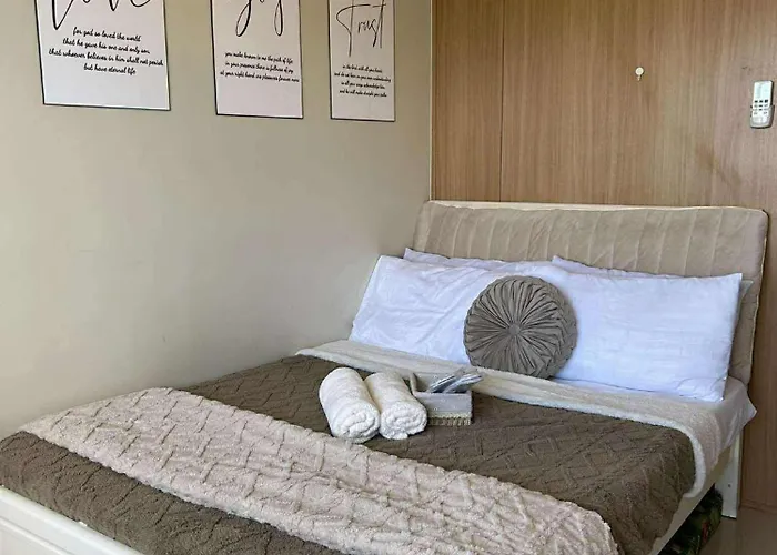 Moa Staycation Condotel By Jef
